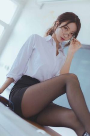 漂亮的丈母娘电影中字_DVD国语在线观看